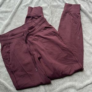 Lululemon joggers